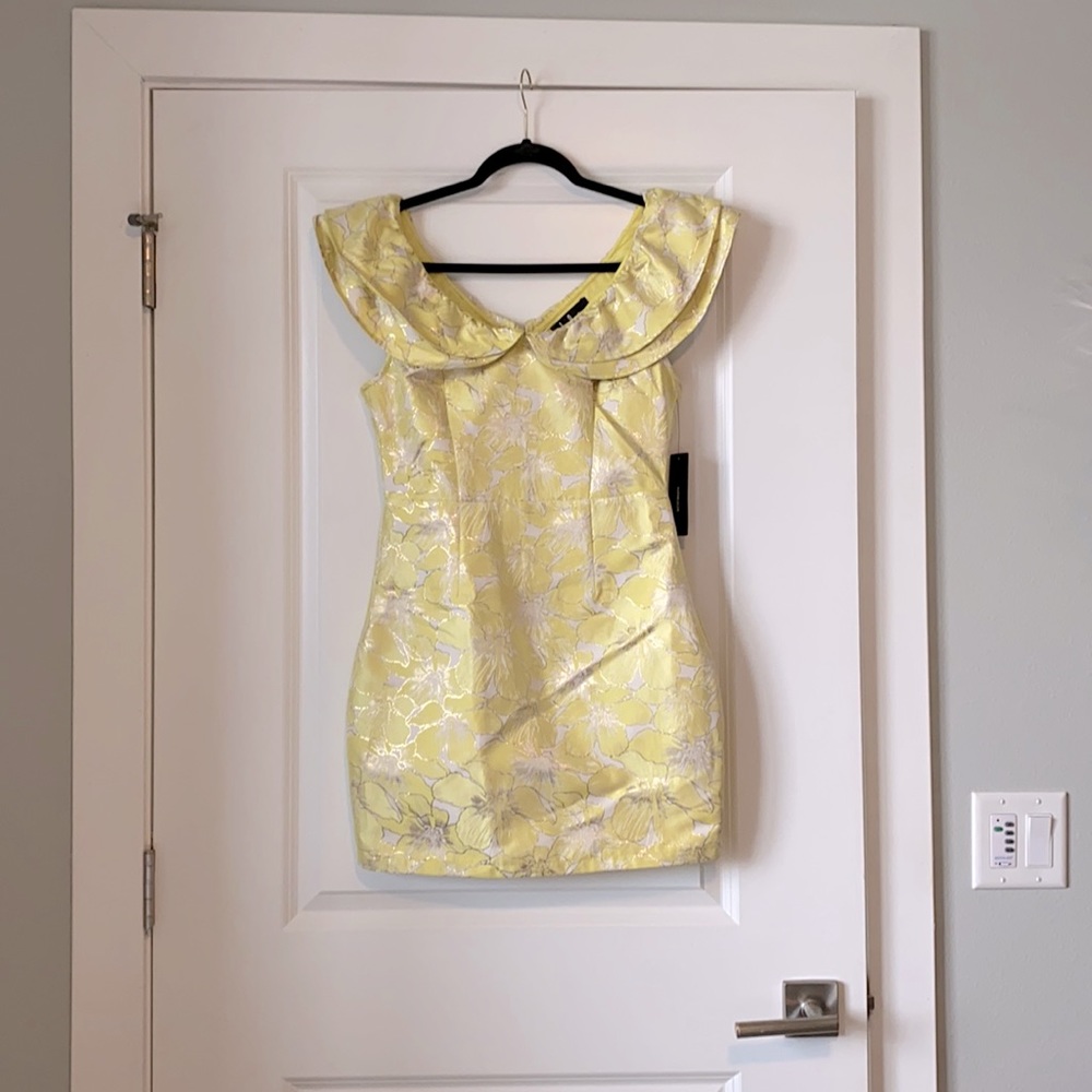 Lulu’s Yellow Printed Mini Dress